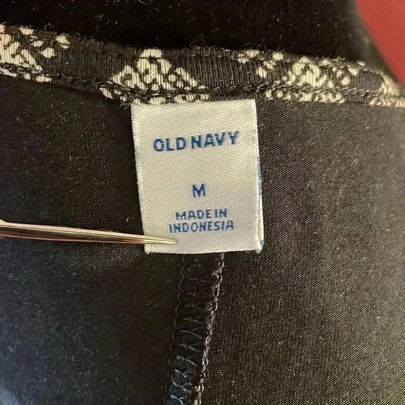 Old Navy Women’s Medium Black & White Sleeveless Stretch Slip On Dress - Picture 7 of 8